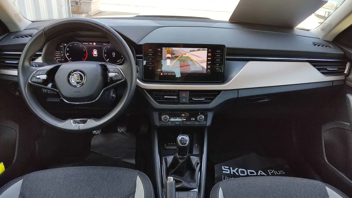 Skoda Kamiq usata a Taranto (7)