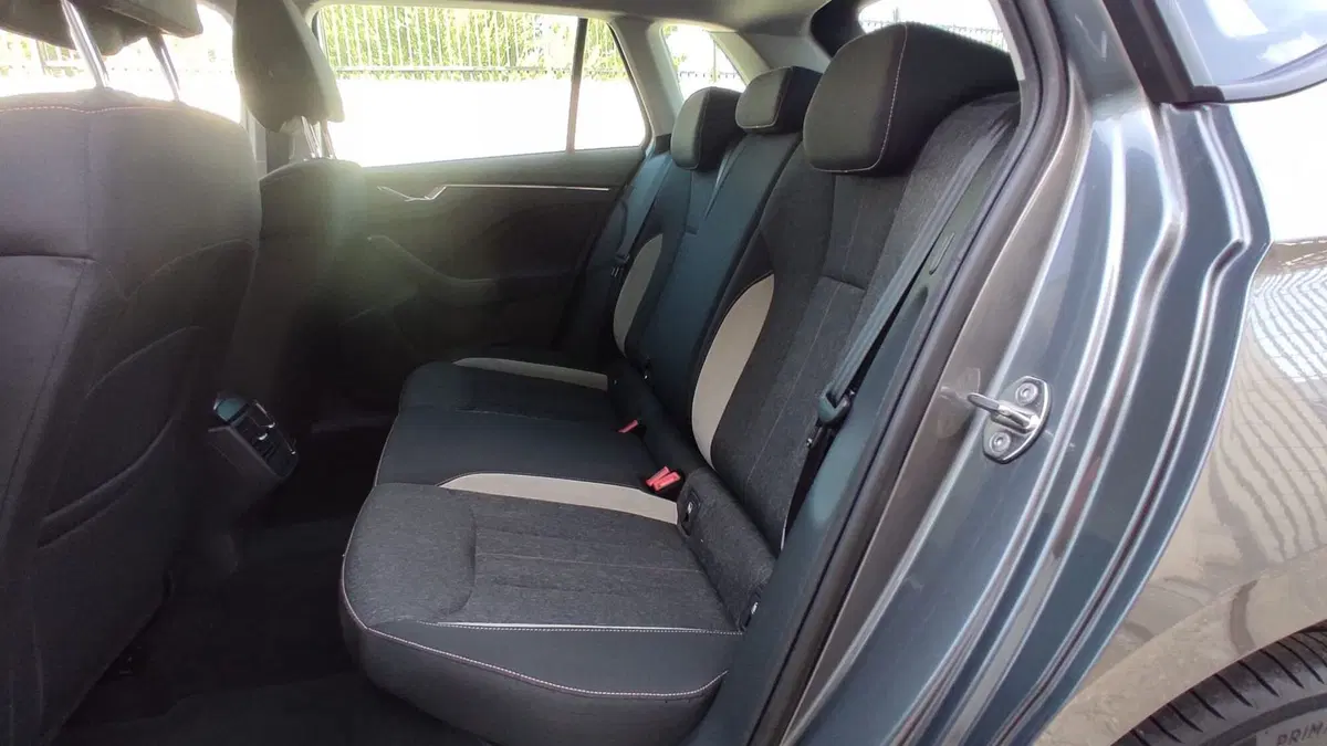 Skoda Kamiq usata a Taranto (8)