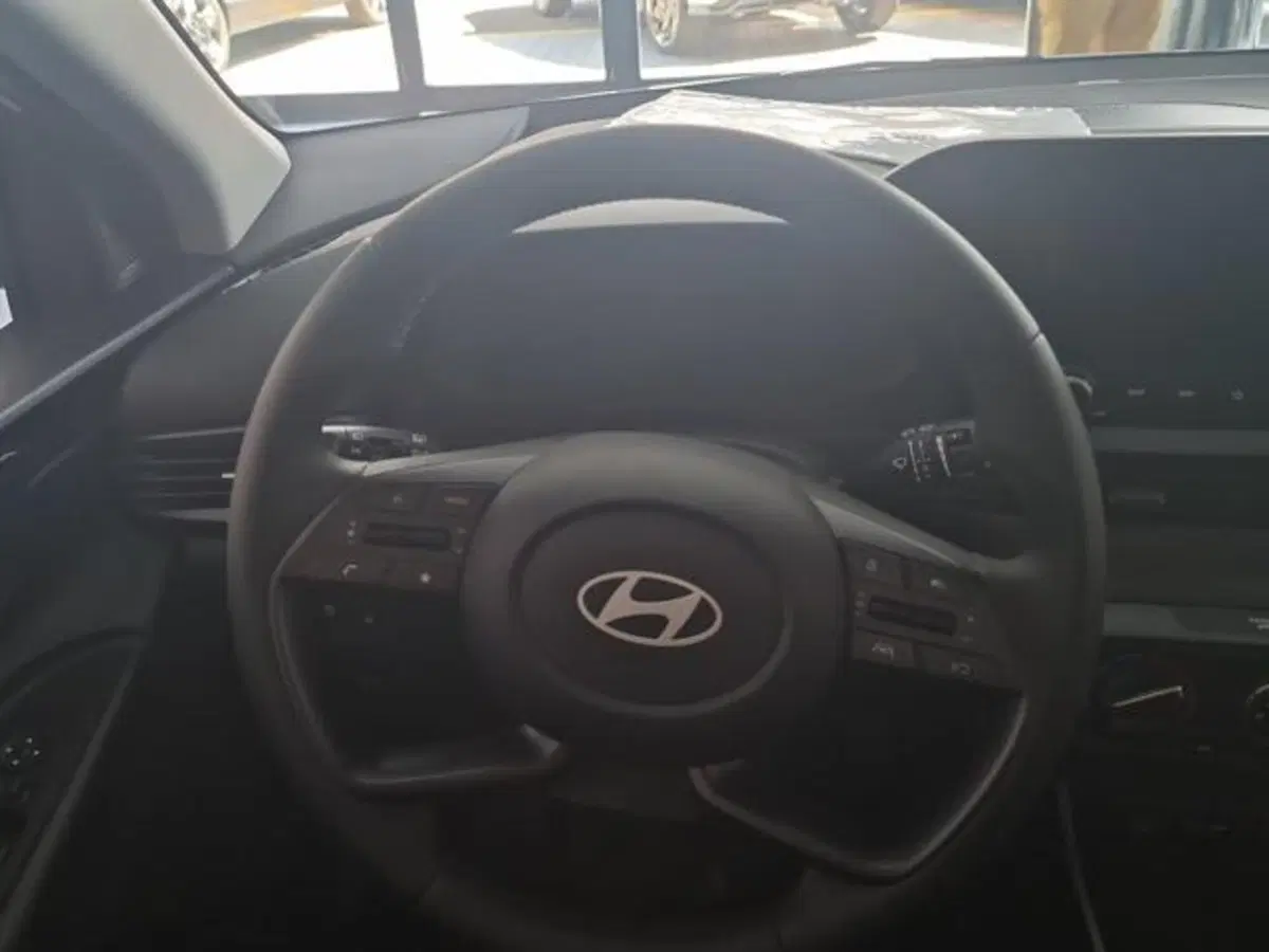 Hyundai i20 nuova a Salerno (11)