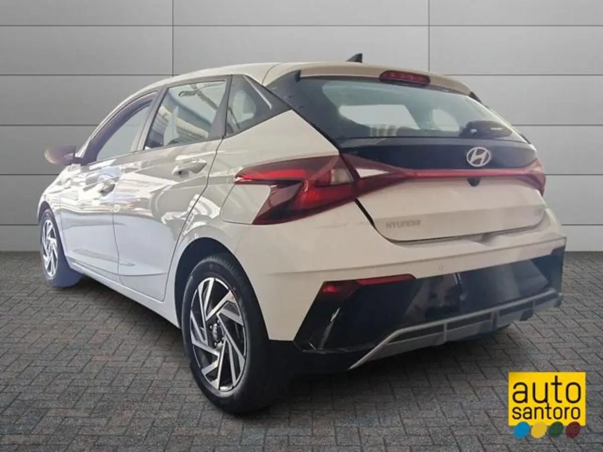 Hyundai i20 nuova a Salerno (4)
