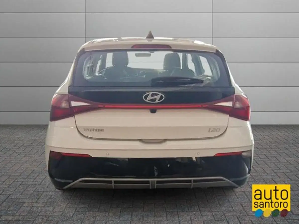 Hyundai i20 nuova a Salerno (6)