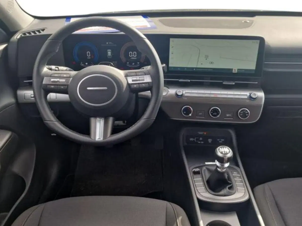 Hyundai Kona nuova a Salerno (10)