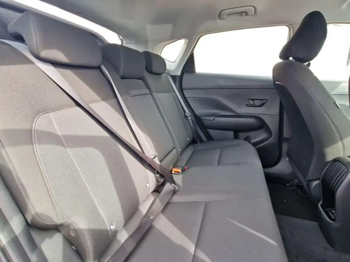 Hyundai Kona nuova a Salerno (14)