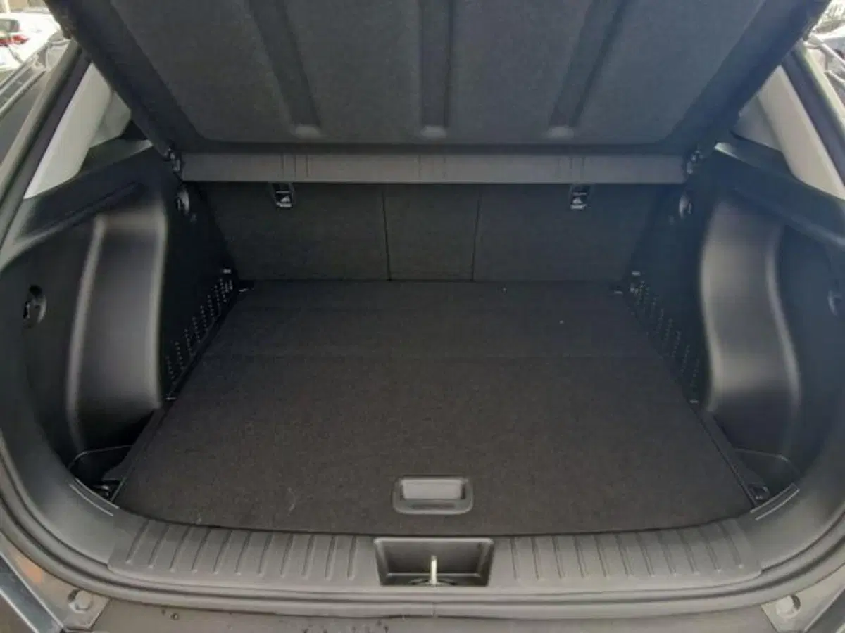 Hyundai Kona nuova a Salerno (19)