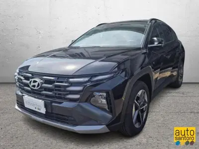 Hyundai Tucson 1.6 t-gdi Business 2wd dct nuova a Salerno