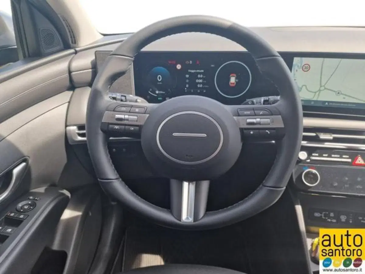 Hyundai Tucson nuova a Salerno (10)
