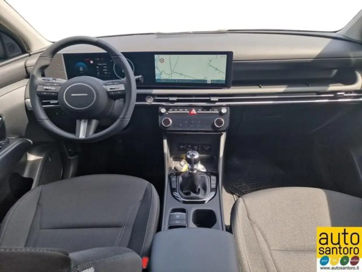 Hyundai Tucson nuova a Salerno (12)