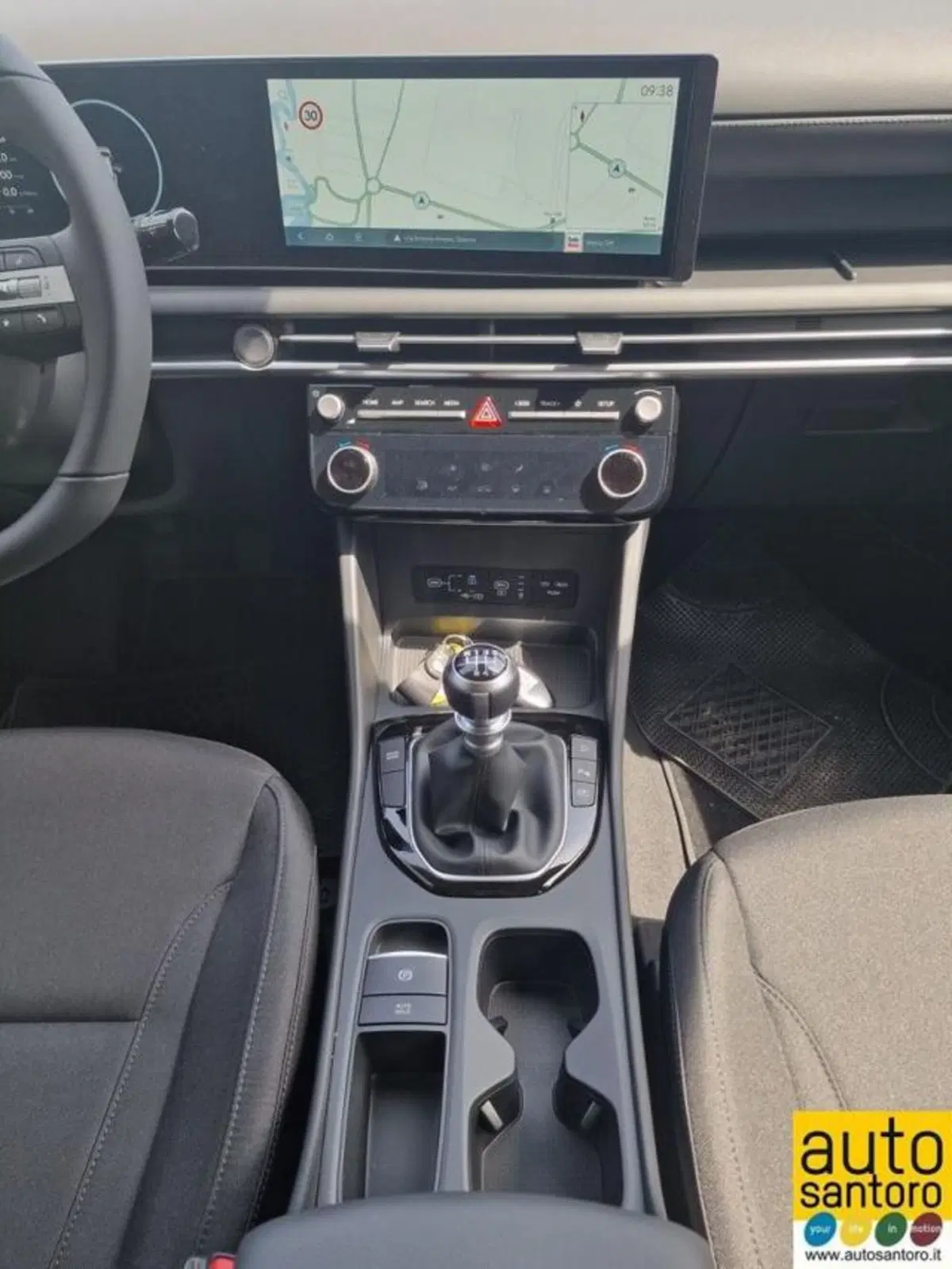 Hyundai Tucson nuova a Salerno (17)