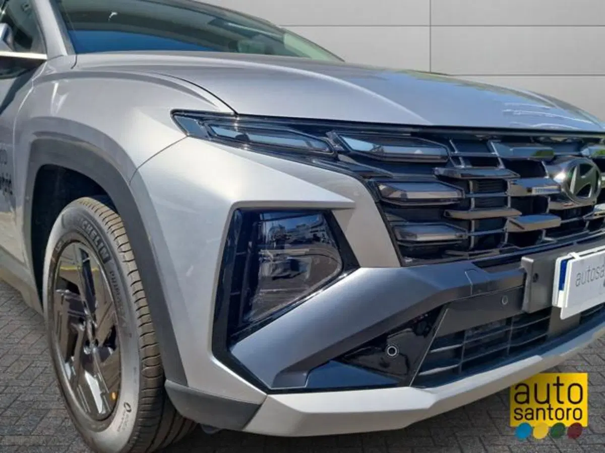 Hyundai Tucson nuova a Salerno (8)