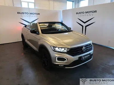 Volkswagen T-Roc Cabrio 1.0 TSI Style del 2021 usata a Busto Arsizio