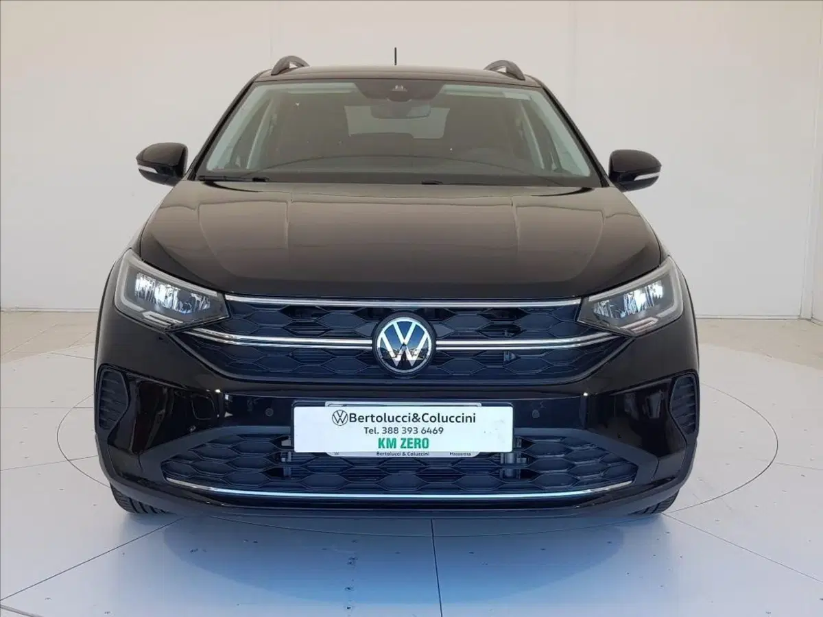 Volkswagen Taigo nuova a Lucca (2)
