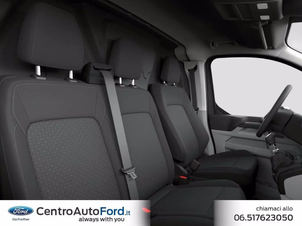Ford Transit Custom Furgone nuova a Roma (7)