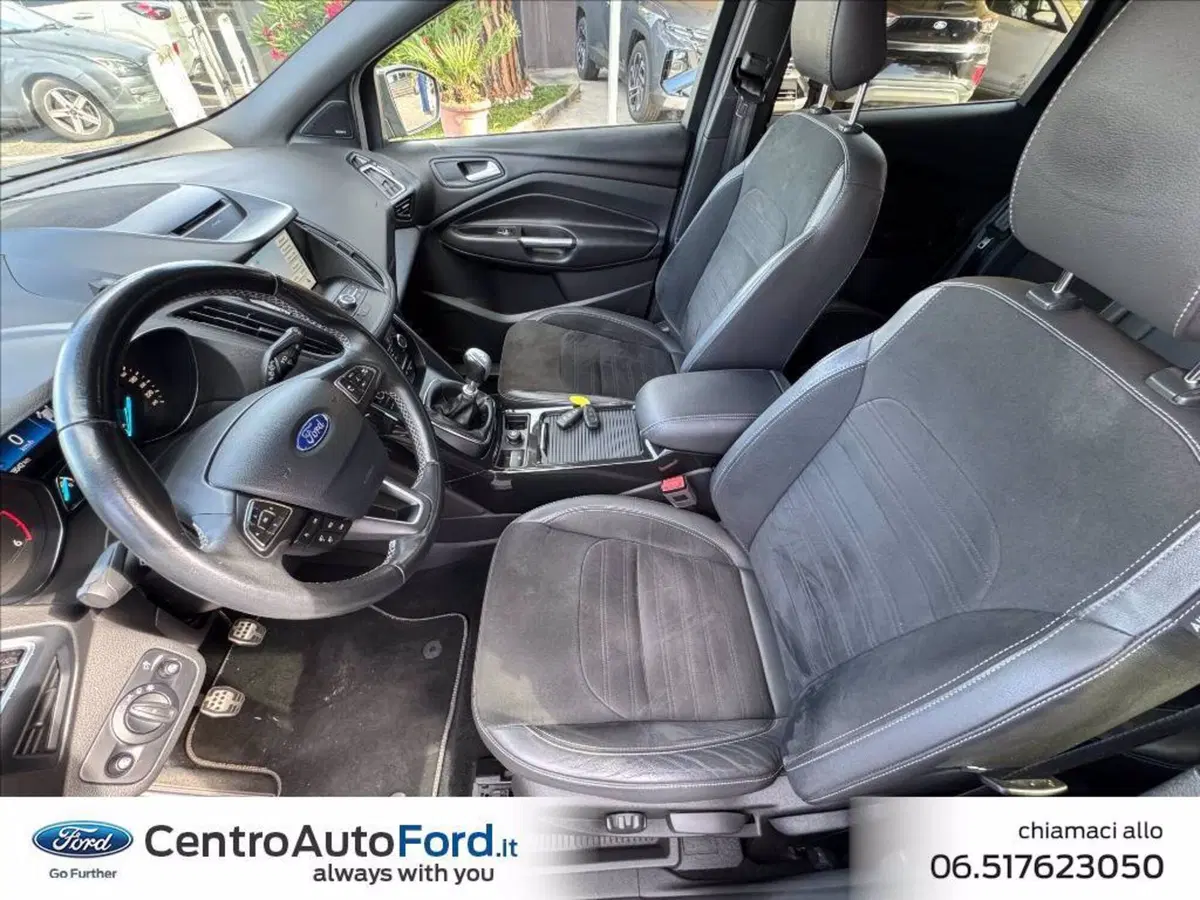 Ford Kuga usata a Roma (10)
