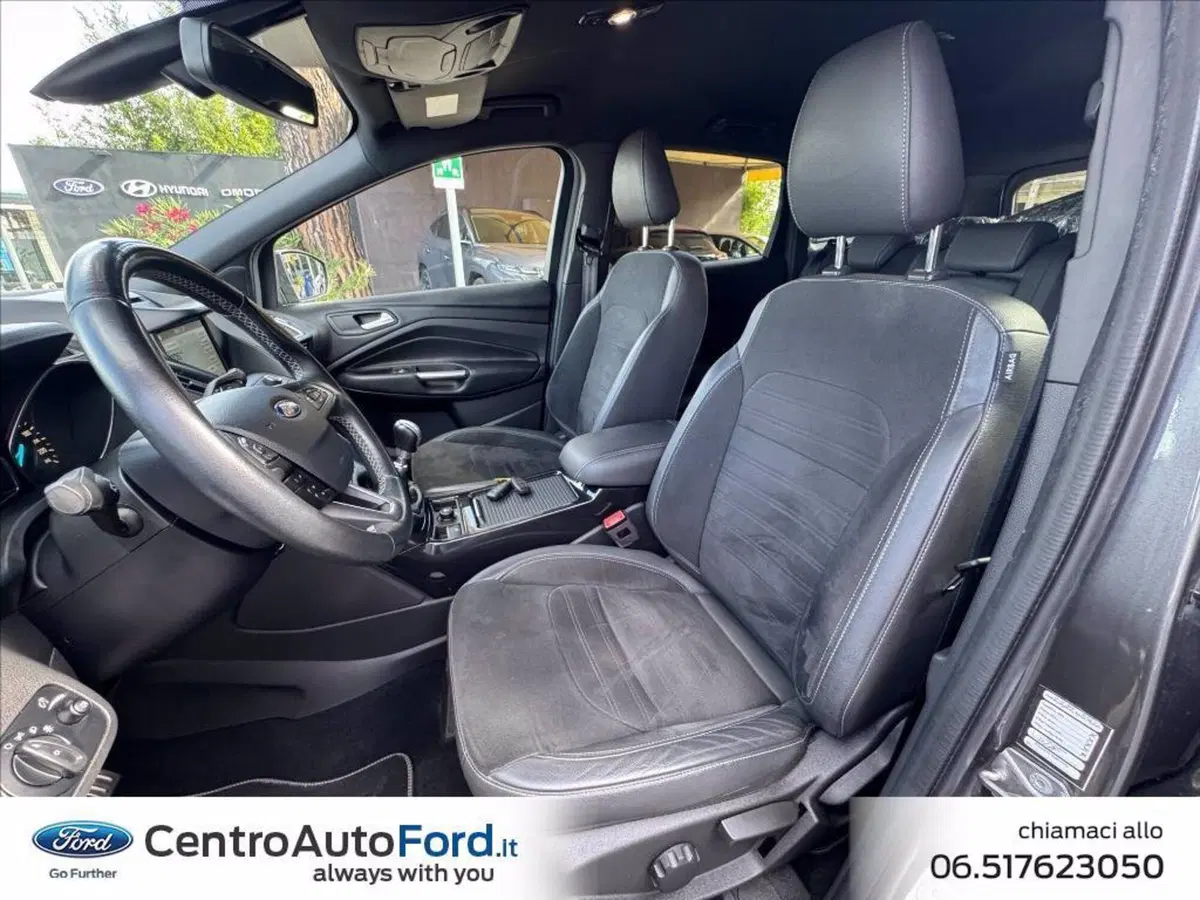 Ford Kuga usata a Roma (11)