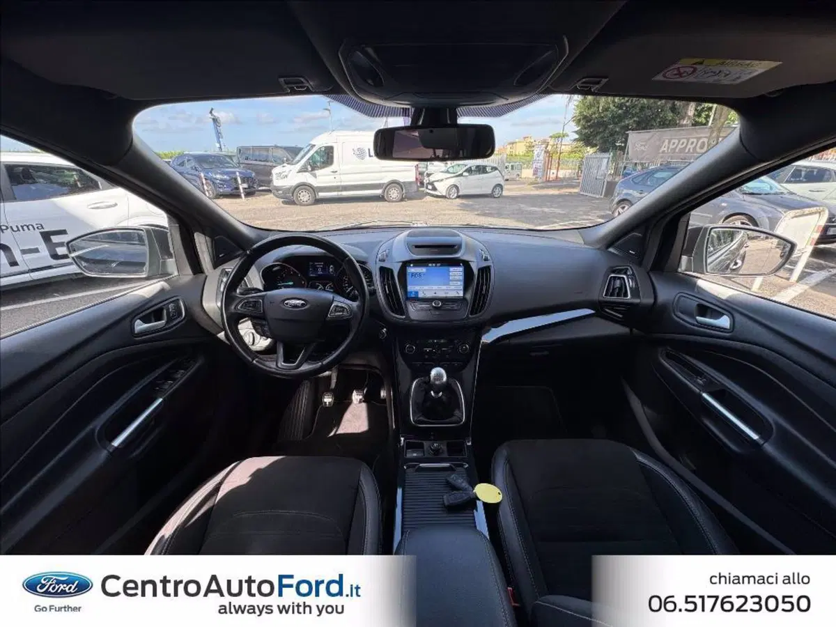 Ford Kuga usata a Roma (19)