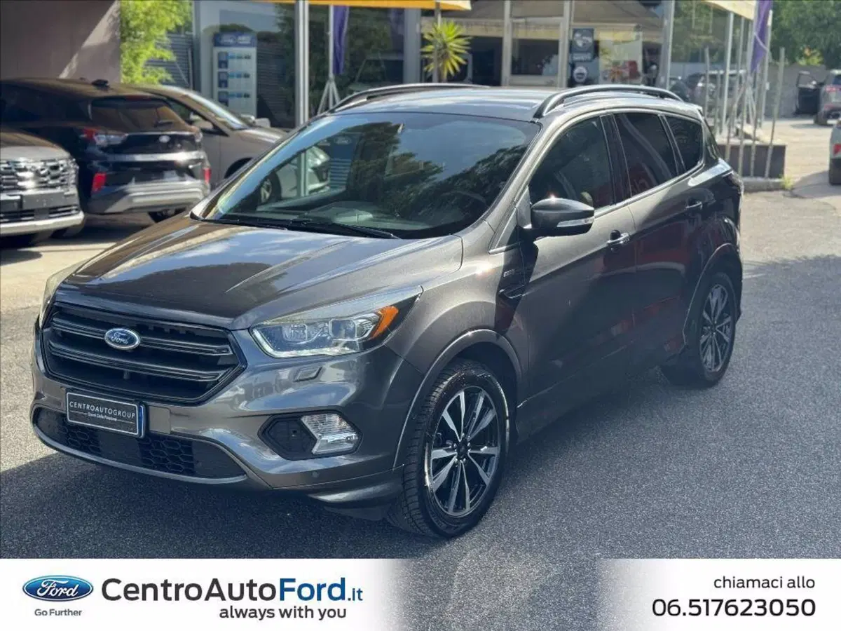 Ford Kuga usata a Roma (2)
