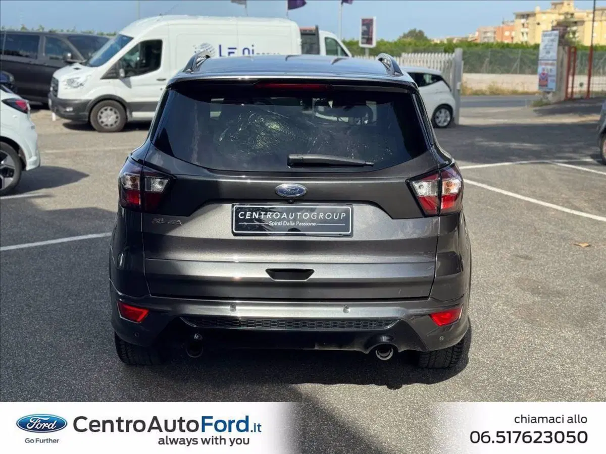 Ford Kuga usata a Roma (4)