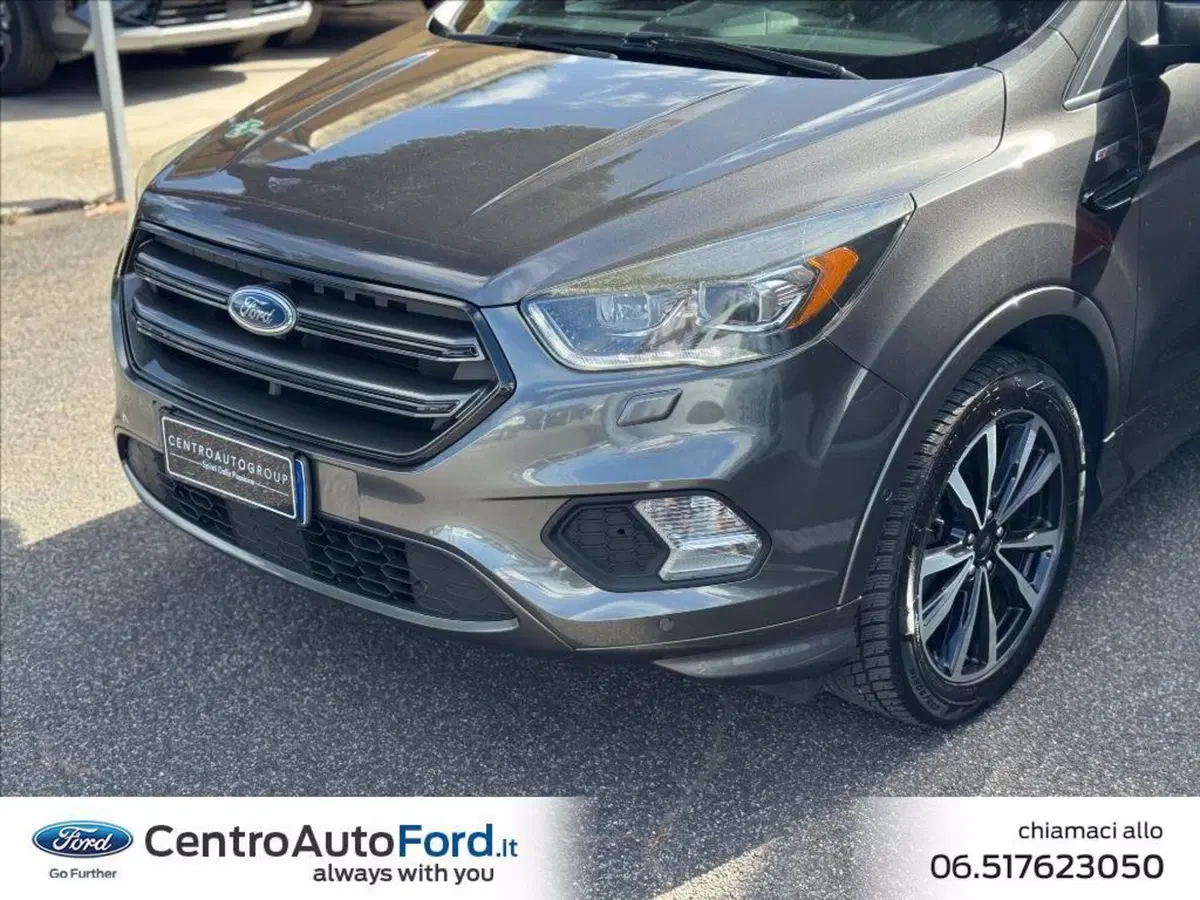Ford Kuga usata a Roma (7)