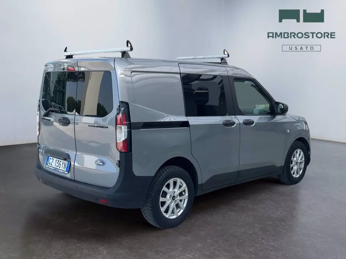 Ford Transit Courier Furgone usata a Milano (5)
