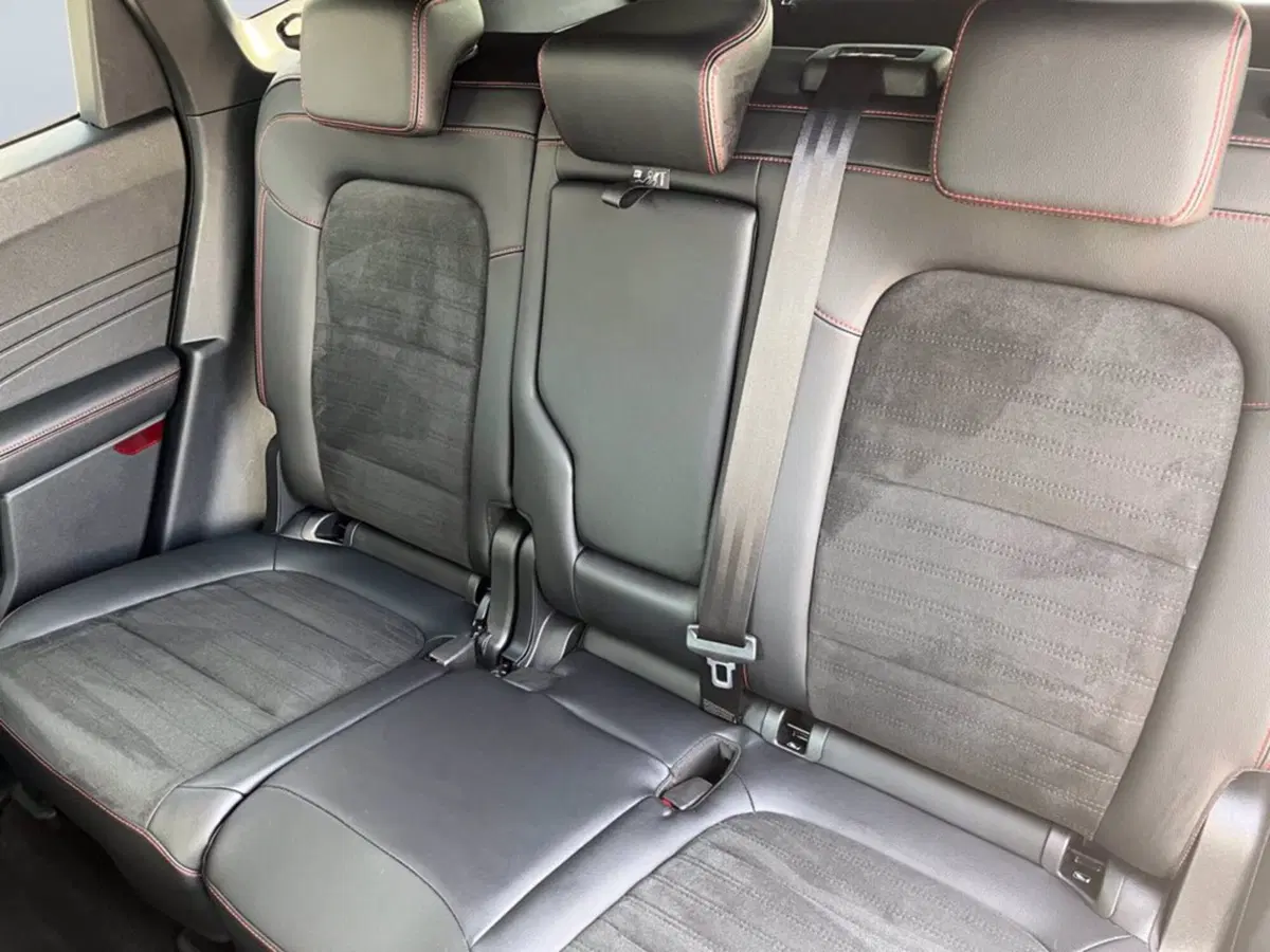 Ford Kuga usata a Milano (12)