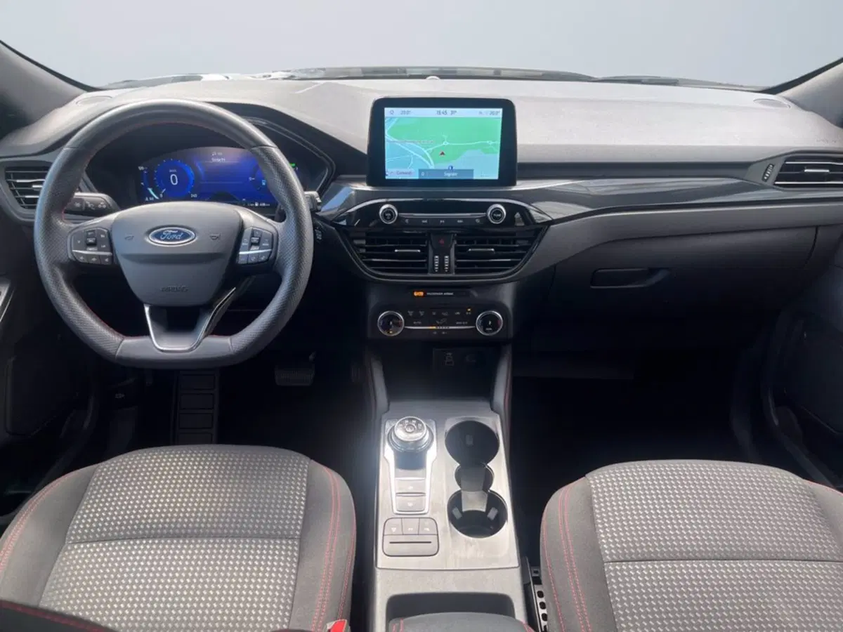 Ford Kuga usata a Milano (11)