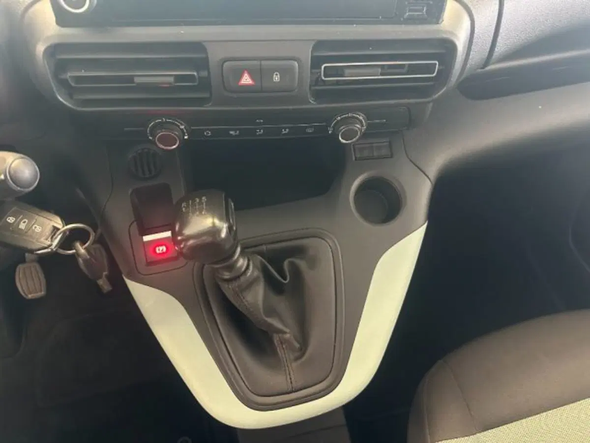 Citroen Berlingo usata a Cuneo (16)