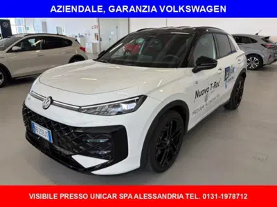 Volkswagen T-Roc 1.5 tsi R-Line del 2025 usata a Alba