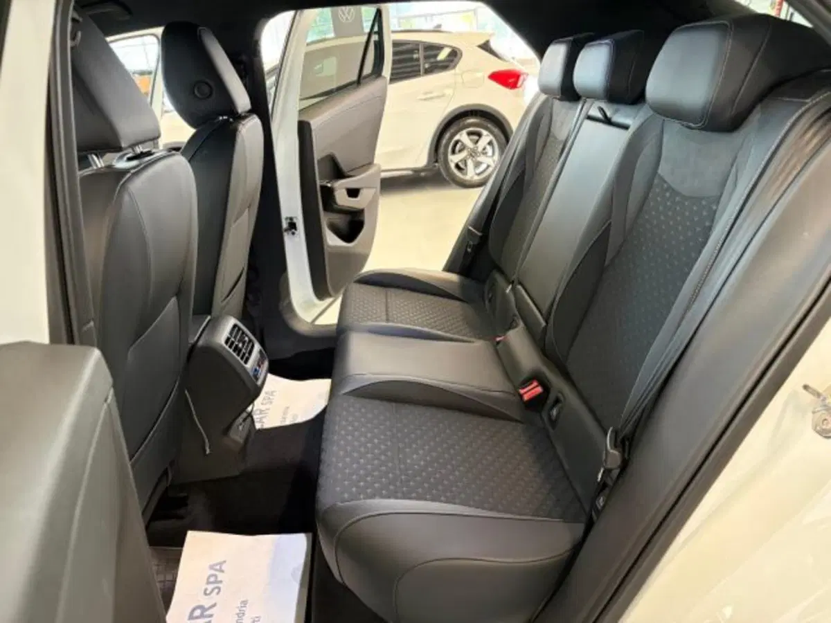 Volkswagen T-Roc usata a Cuneo (15)