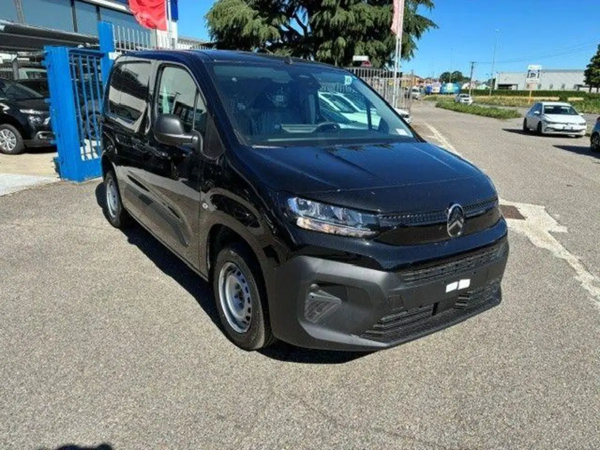 Citroen Berlingo Furgone nuova a Milano (3)