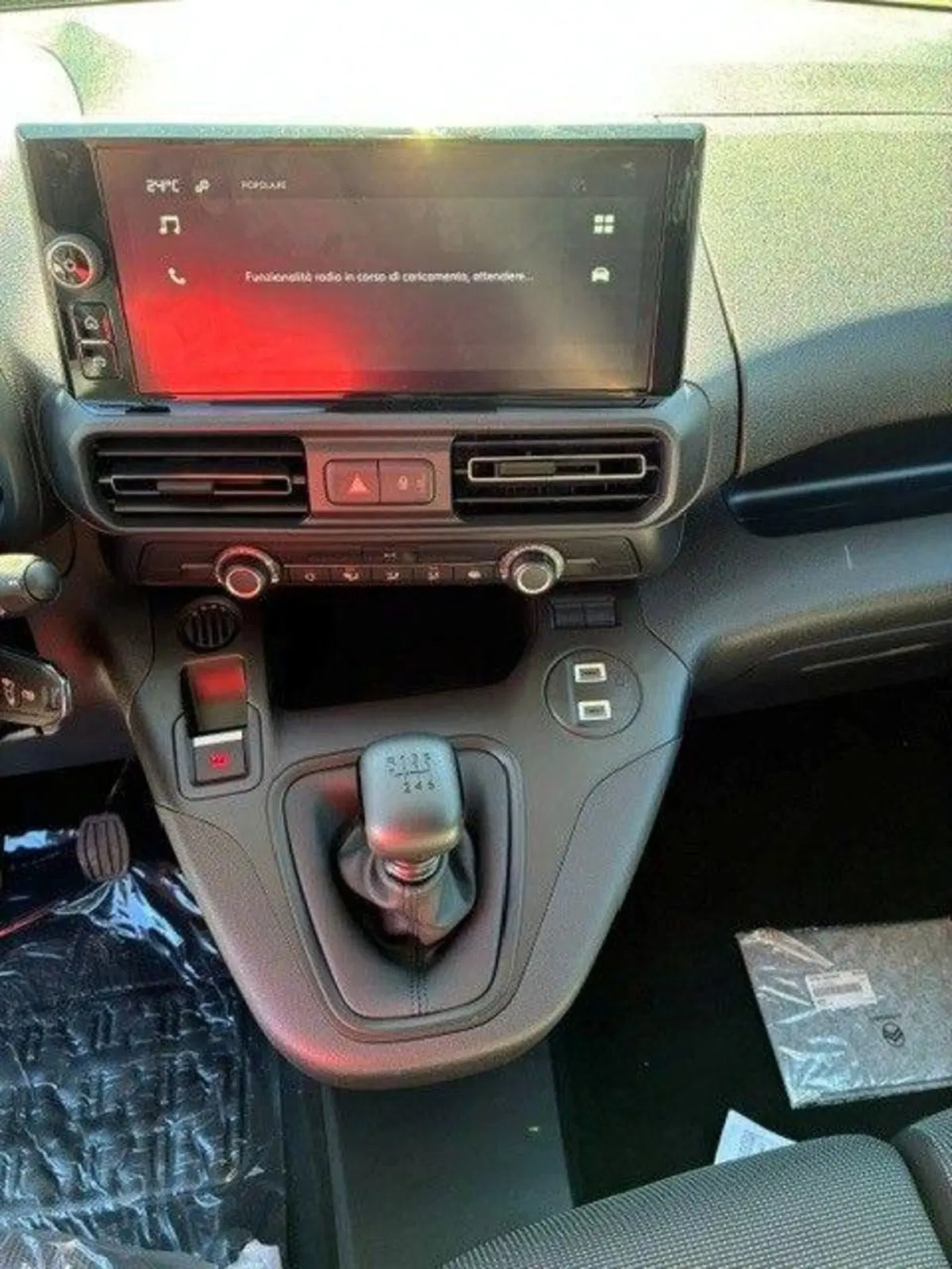 Citroen Berlingo Furgone nuova a Milano (9)