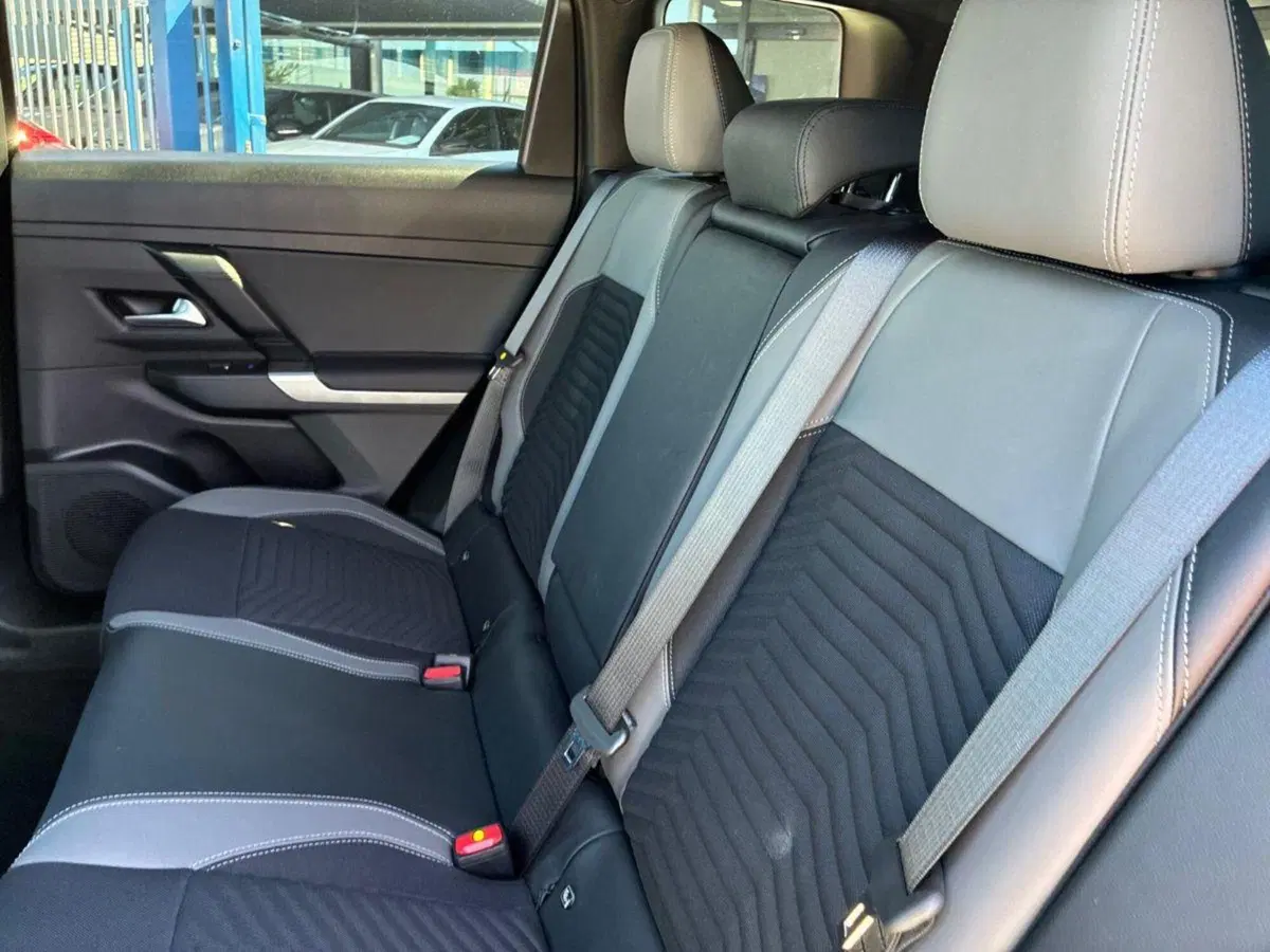 Jeep Compass nuova a Milano (13)