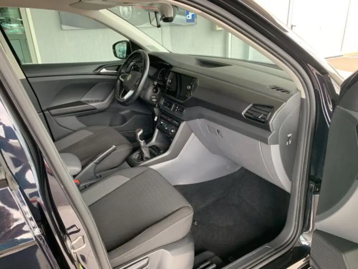 Volkswagen T-Cross usata a Trieste (10)