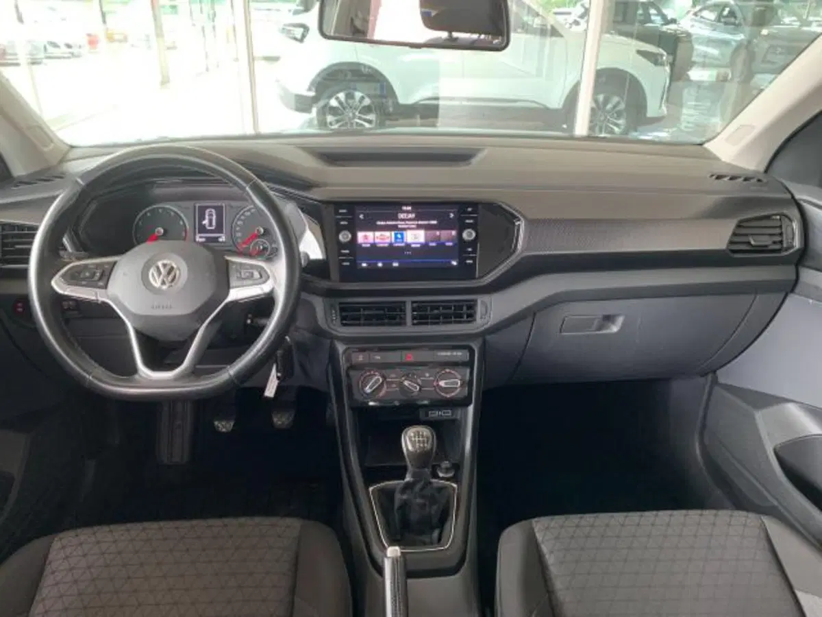 Volkswagen T-Cross usata a Trieste (13)