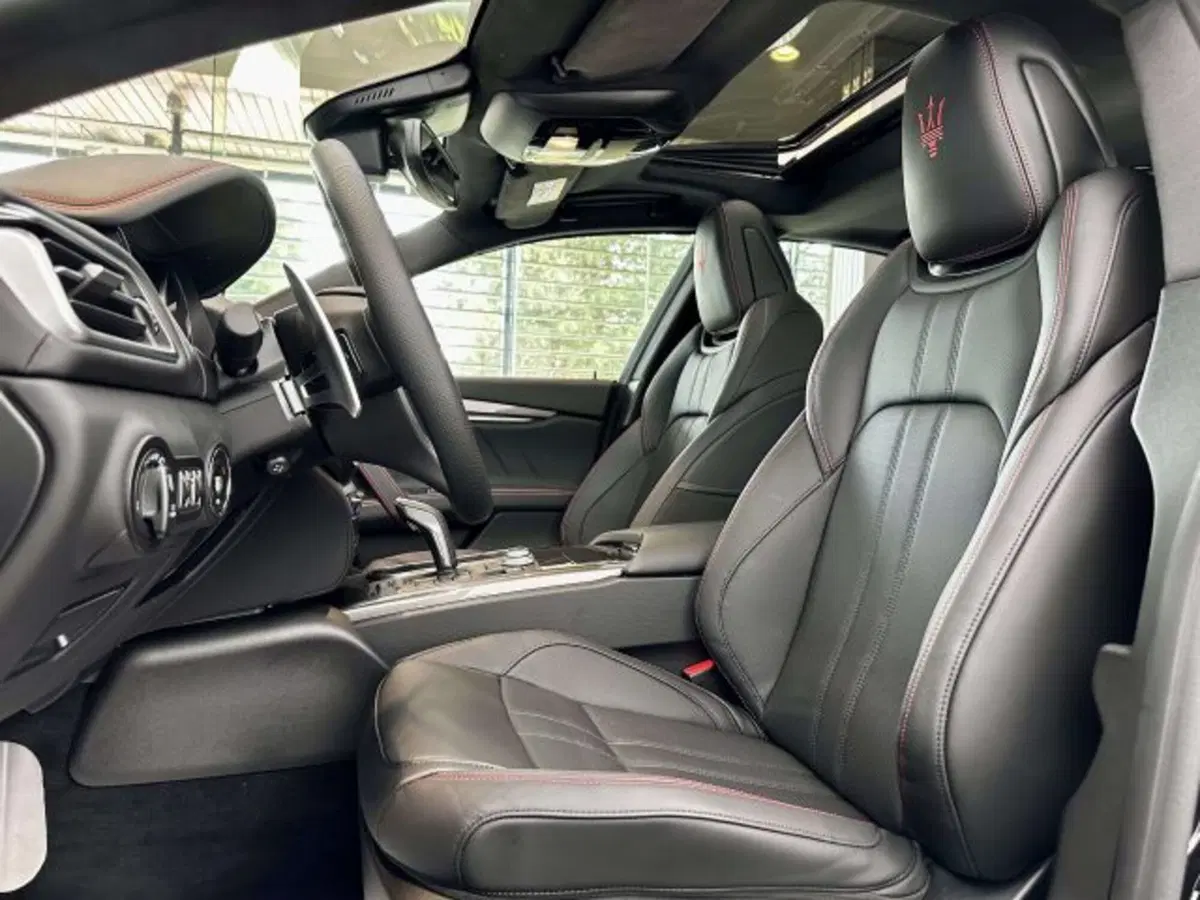 Maserati Ghibli nuova a Torino (10)