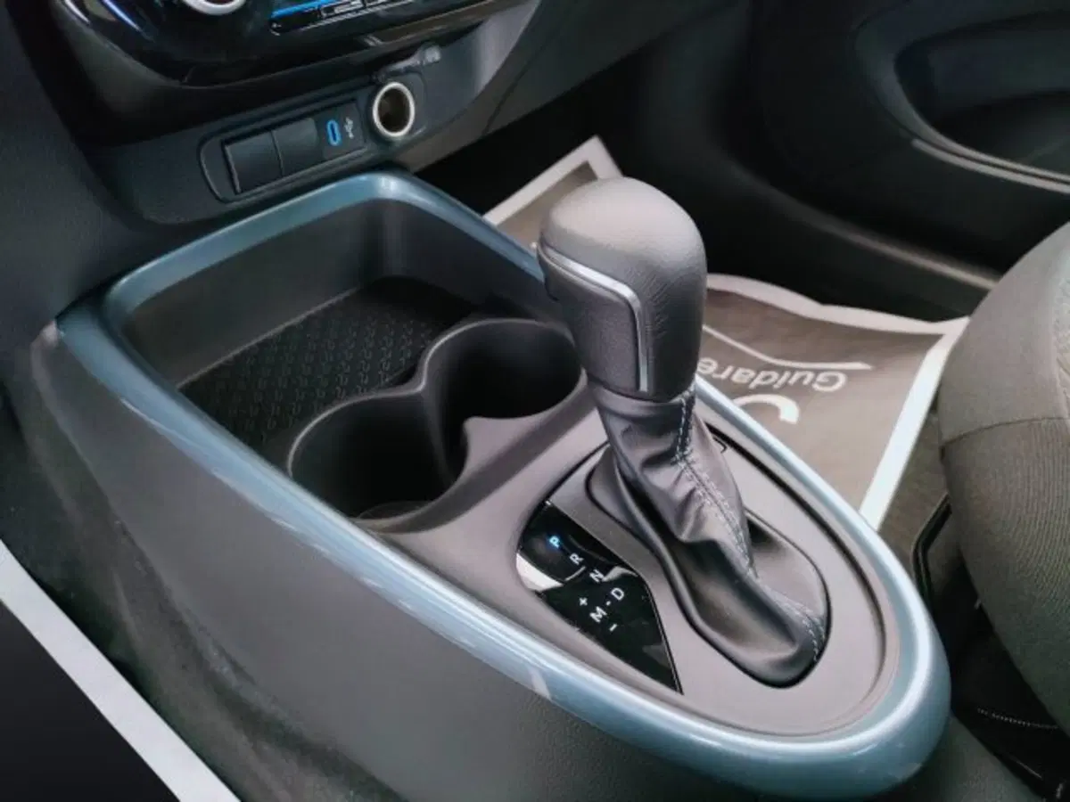 Toyota Aygo X usata a Teramo (11)