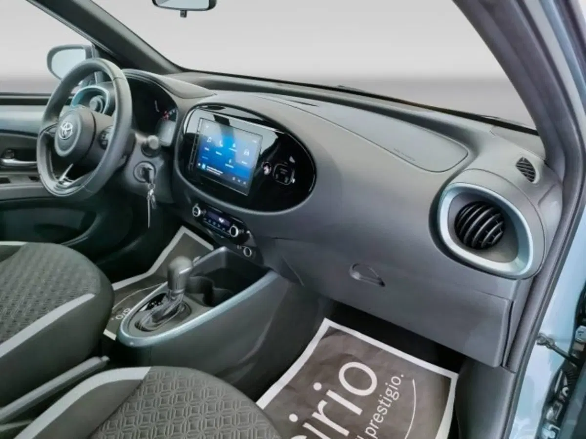 Toyota Aygo X usata a Teramo (12)