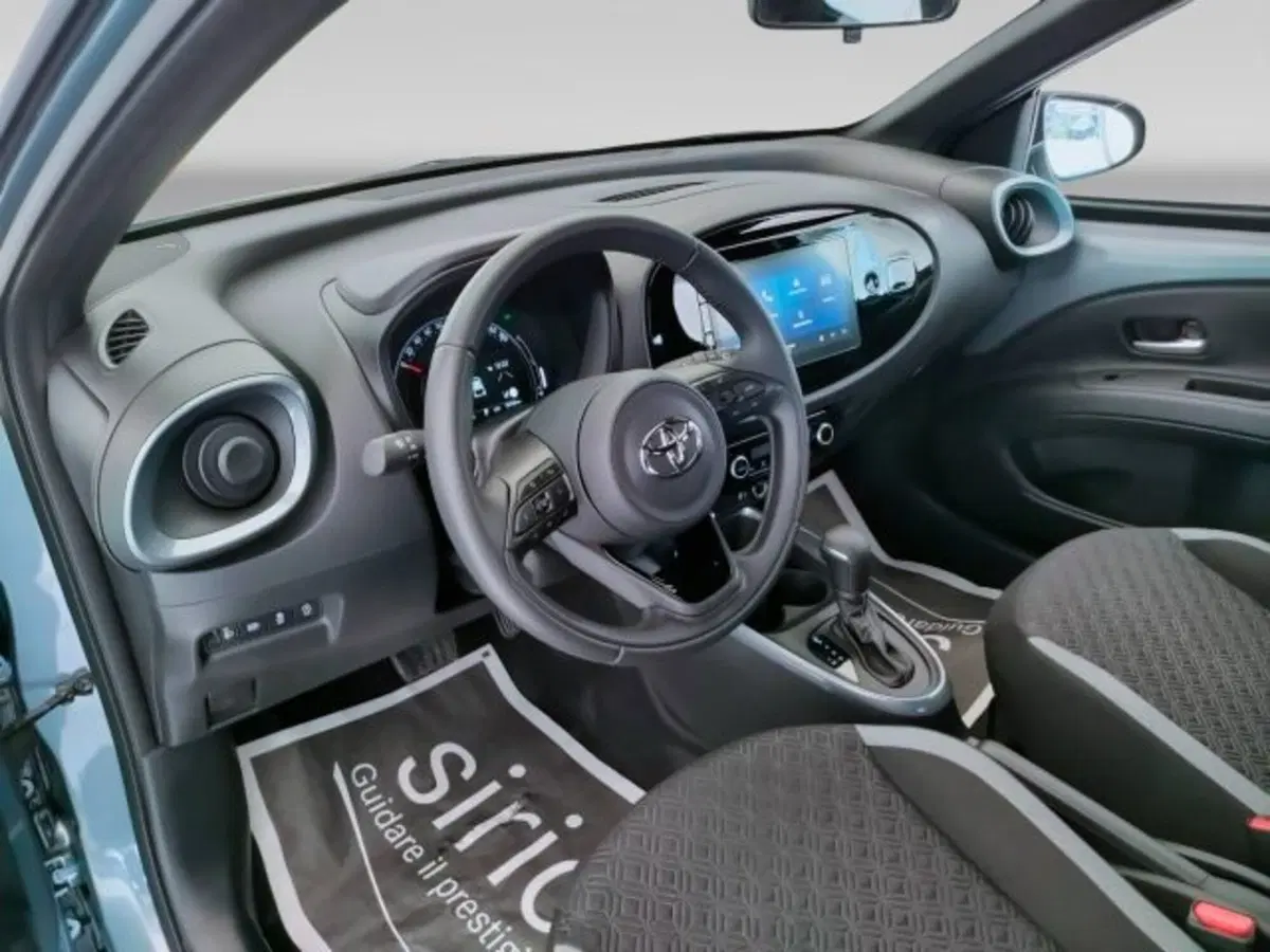 Toyota Aygo X usata a Teramo (15)