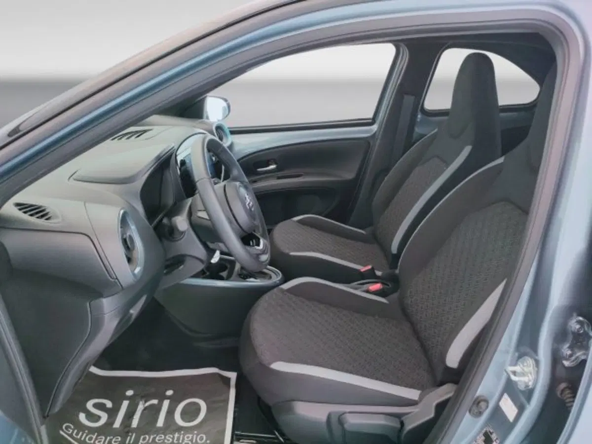 Toyota Aygo X usata a Teramo (16)
