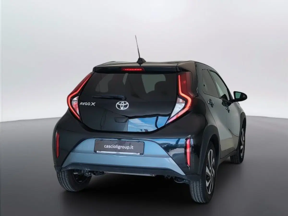 Toyota Aygo X usata a Teramo (5)