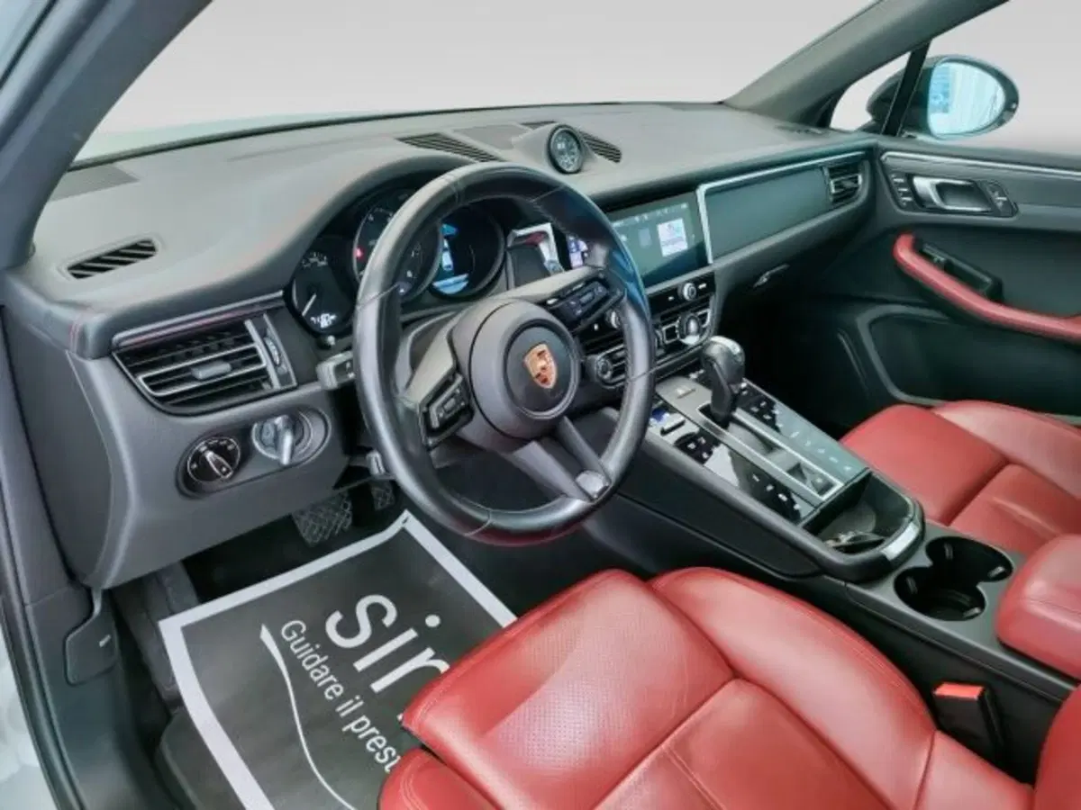 Porsche Macan usata a Teramo (17)