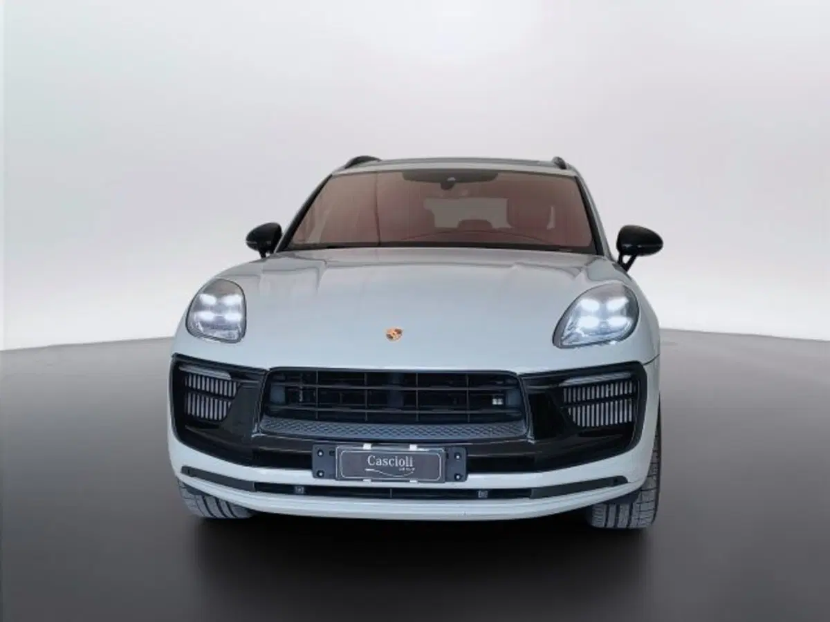 Porsche Macan usata a Teramo (2)