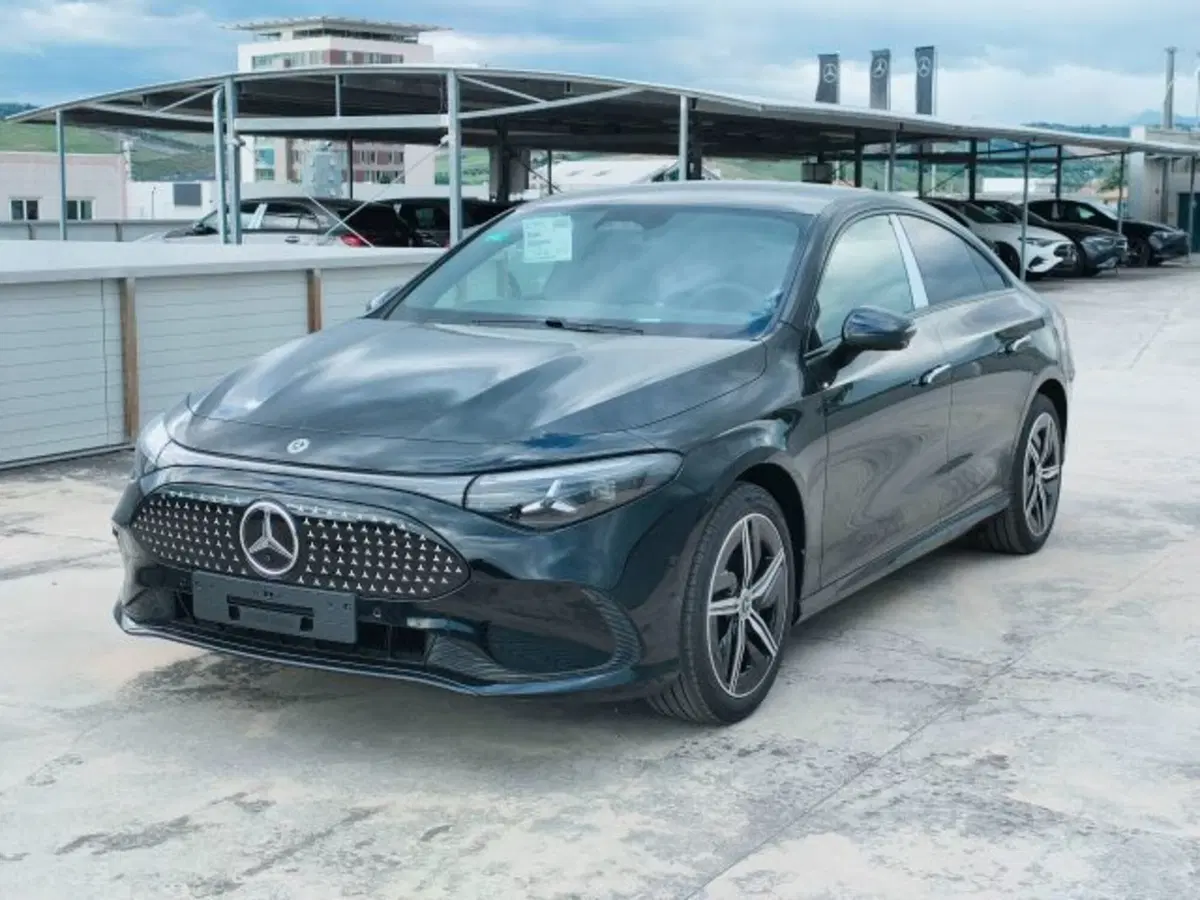 Mercedes-Benz CLA EQ nuova a Teramo
