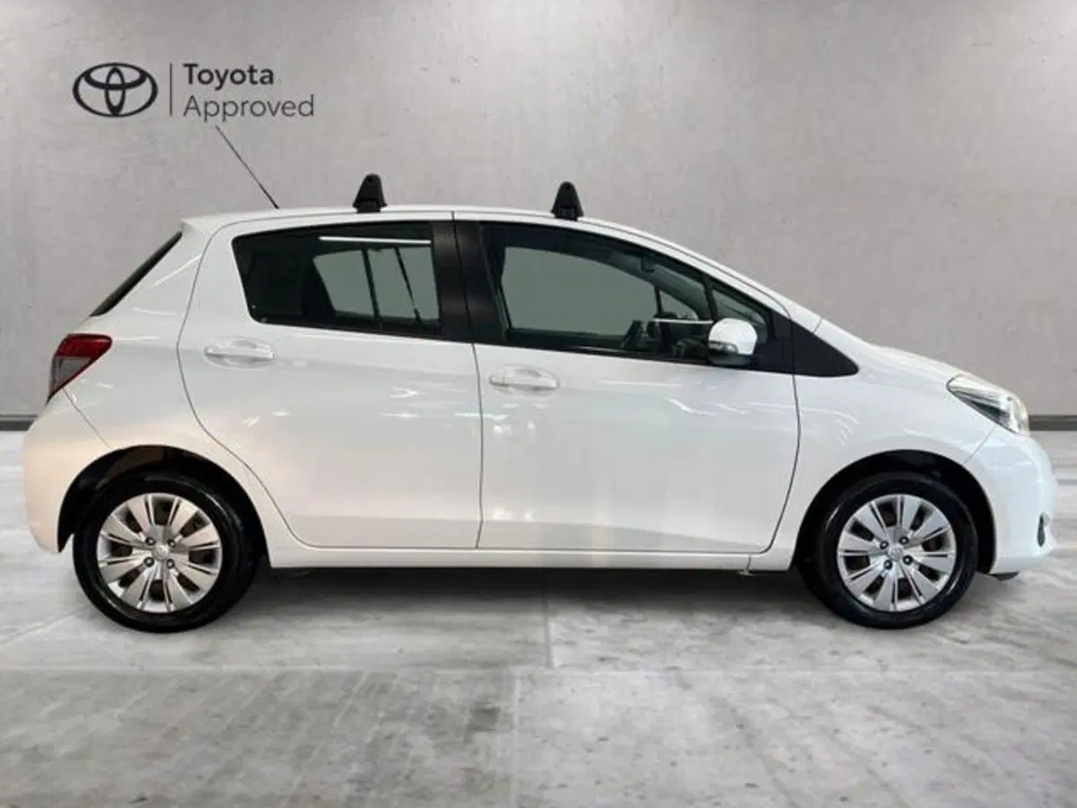 Toyota Yaris usata a Vercelli (14)