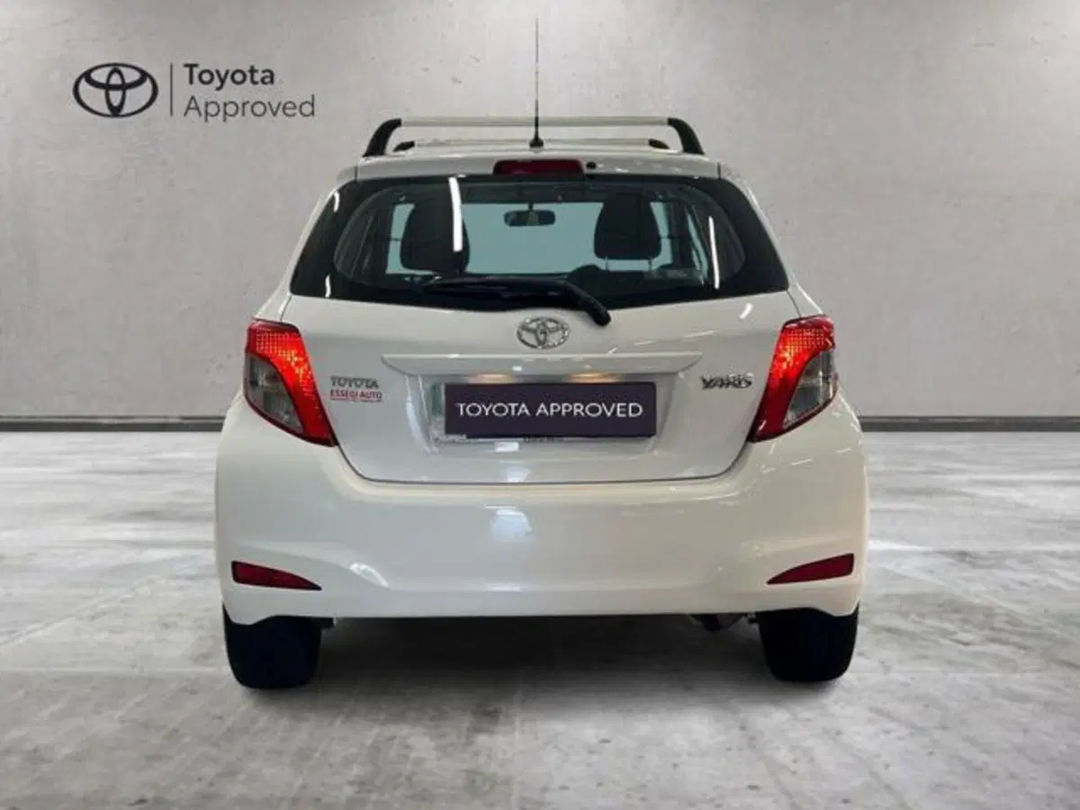Toyota Yaris usata a Vercelli (4)