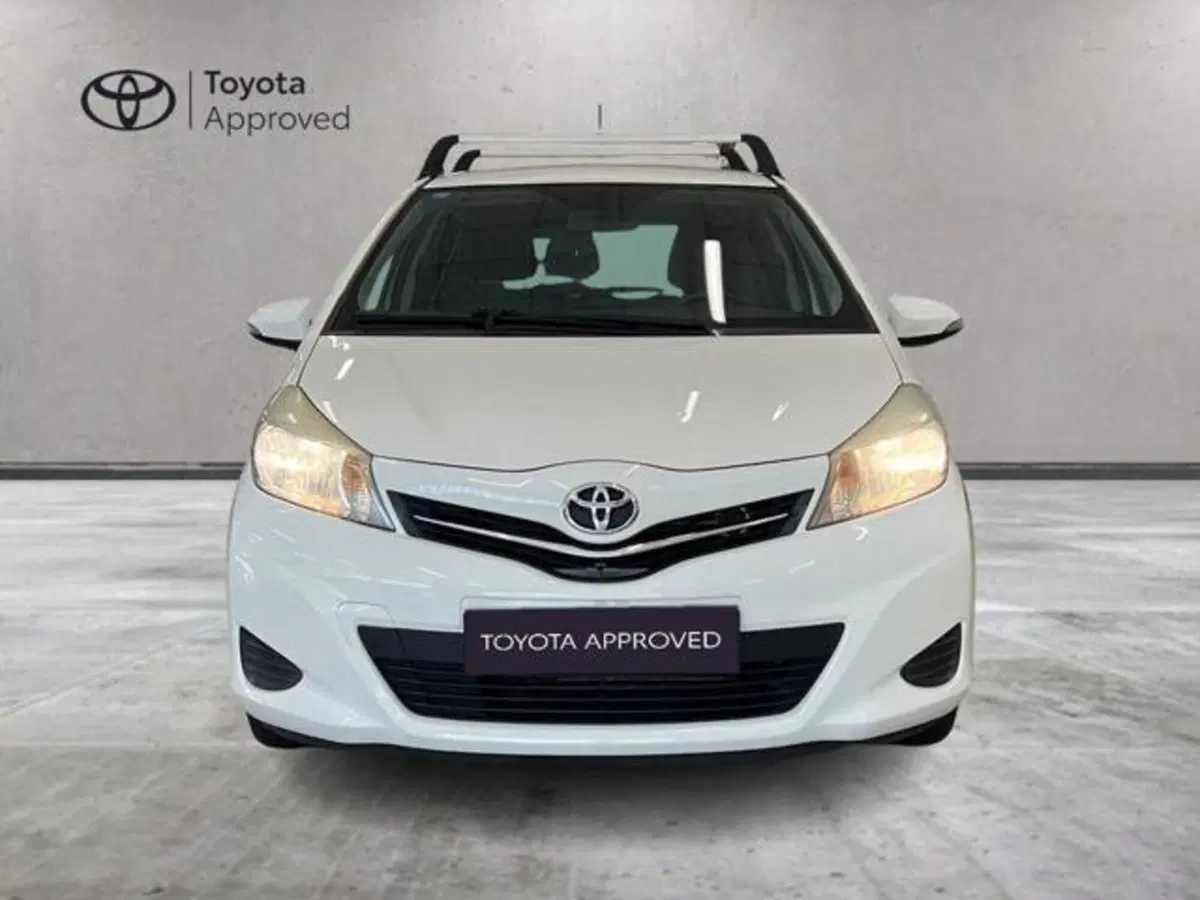 Toyota Yaris usata a Vercelli (5)