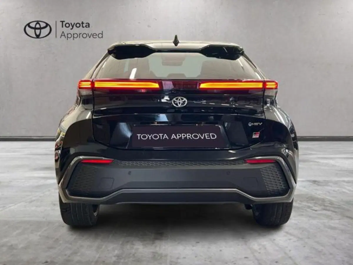 Toyota Toyota C-HR usata a Vercelli (4)
