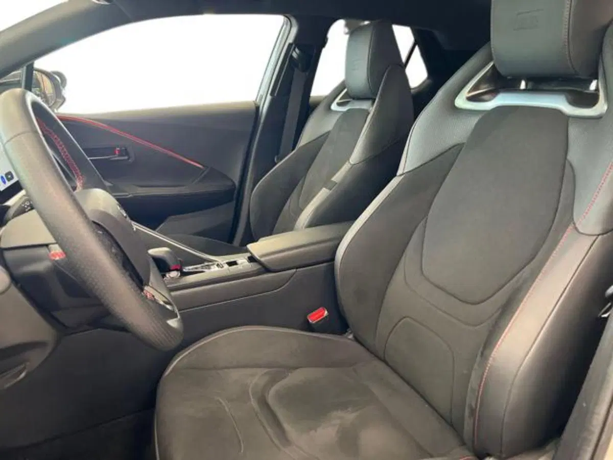 Toyota Toyota C-HR usata a Vercelli (7)