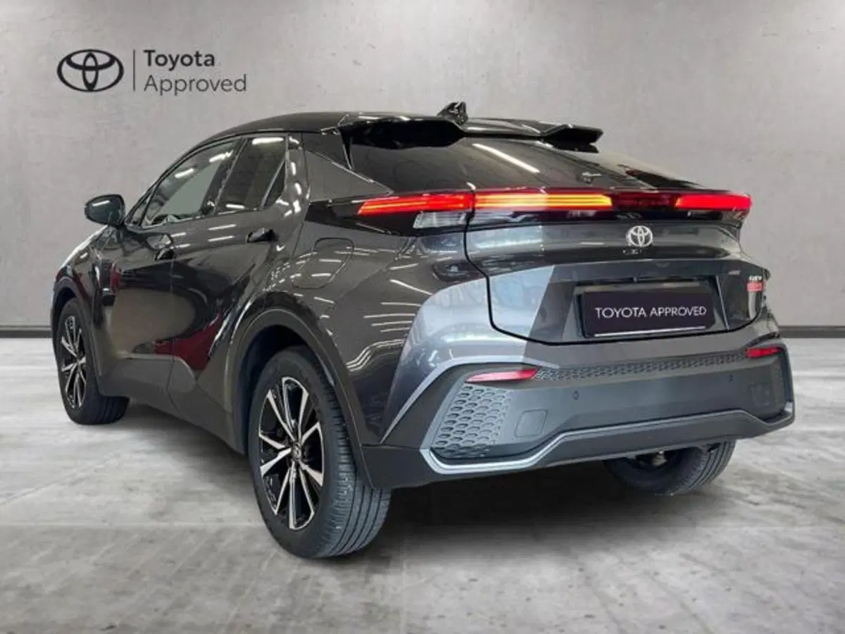 Toyota Toyota C-HR usata a Vercelli (16)