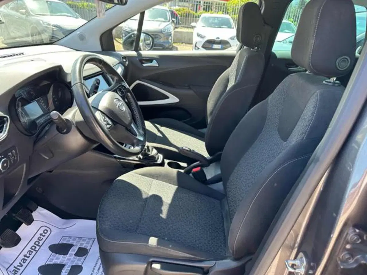 Opel Crossland usata a Lucca (6)