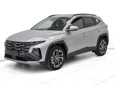 Hyundai Tucson 1.6 hev Exellence 2wd 239cv auto nuova a Vicenza